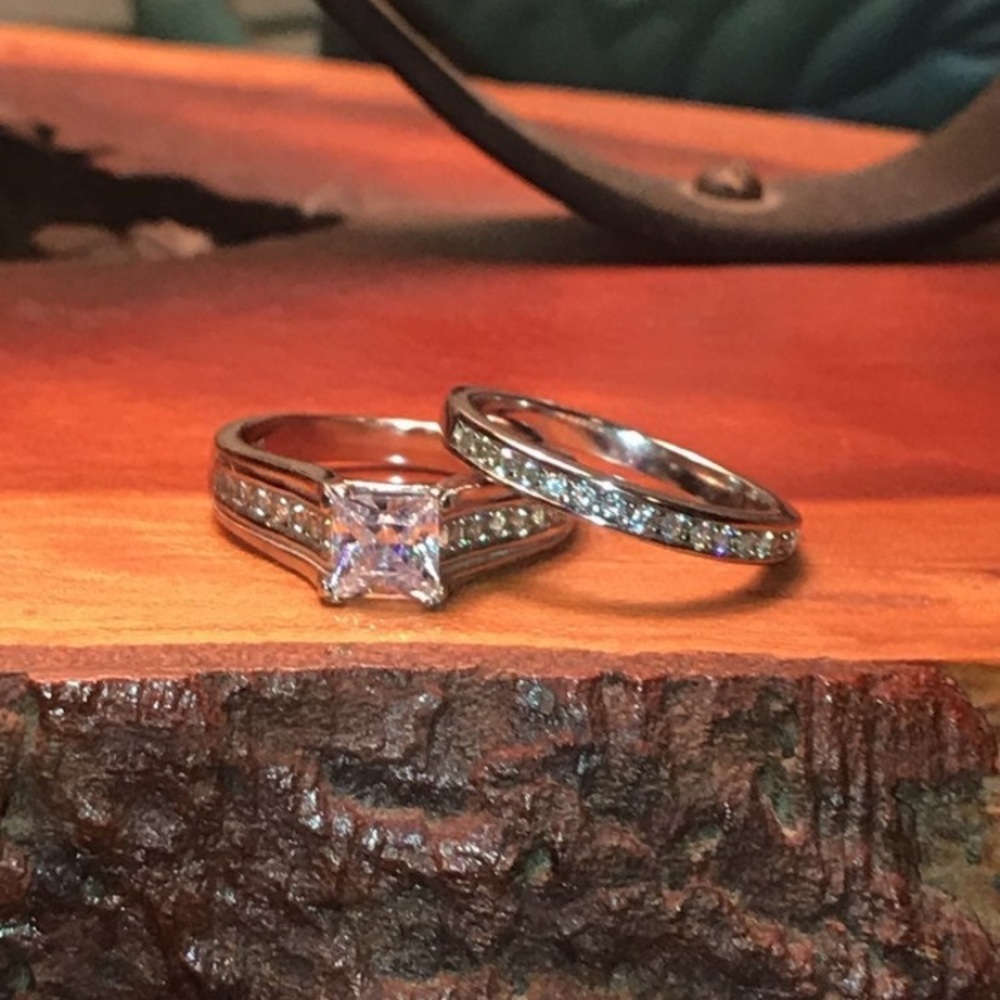 TK316 Princess Cut Ring Set